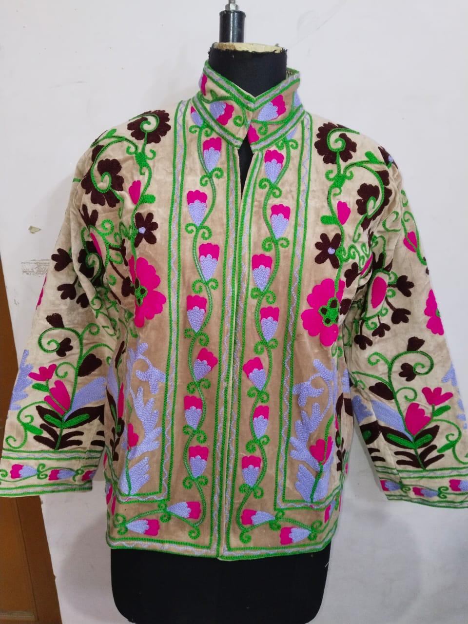 Embroidery jacket Pattern 14