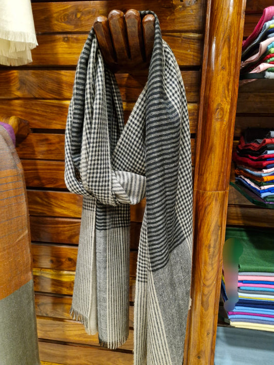 Reversible Geometric Cashmere Scarf