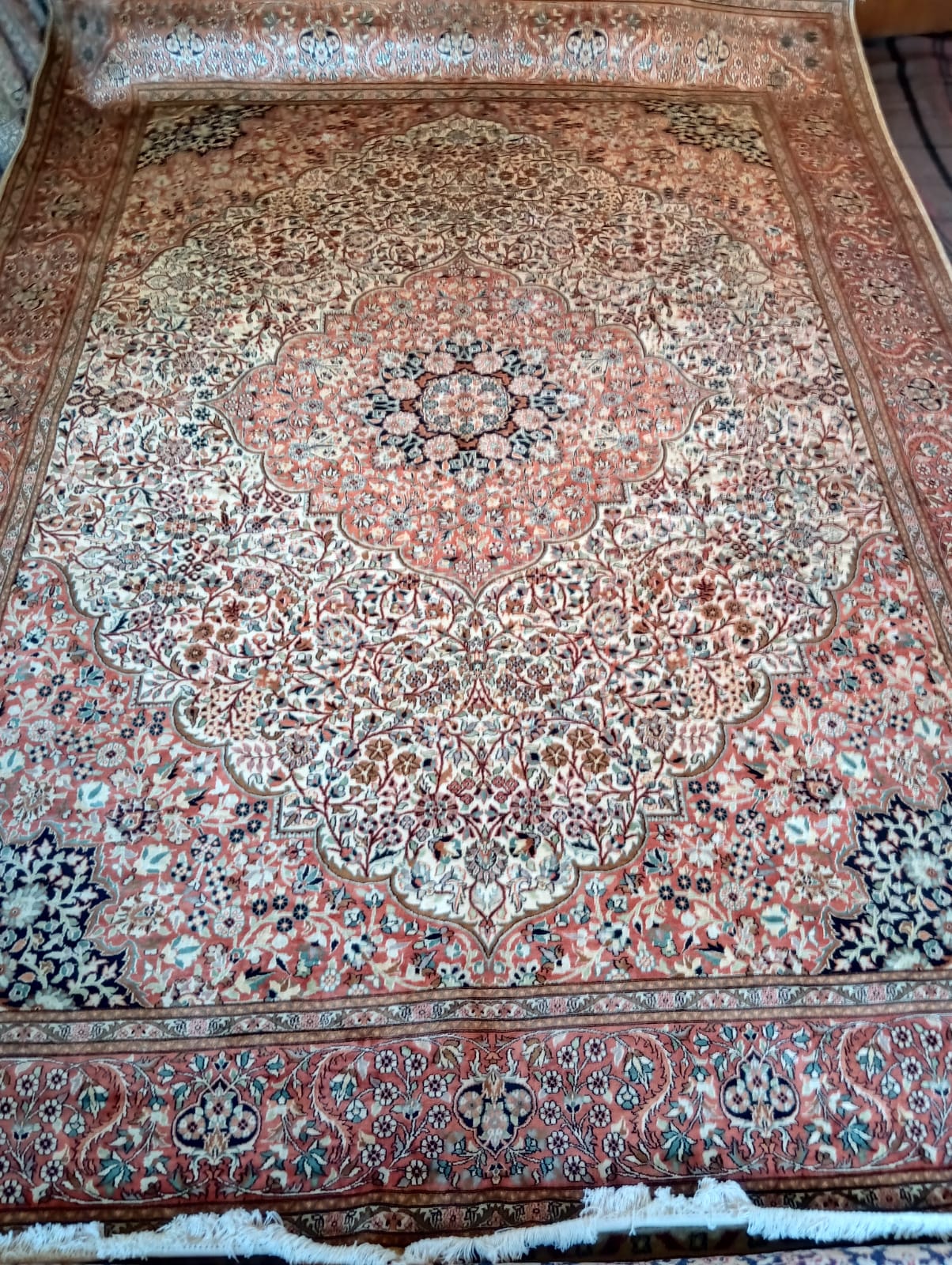 Hand-Knotted Kashmiri Silk & Wool Rug (pink)