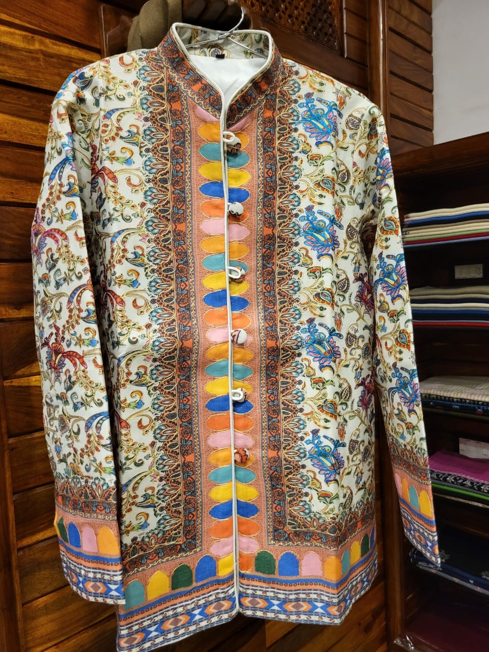 Kashmiri-Inspired Printed Short Jacket – Machine Made